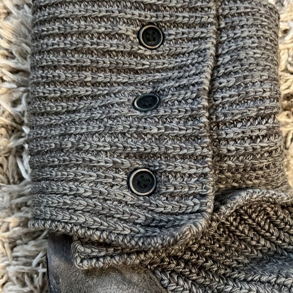 Booties - Picture 4 of 8